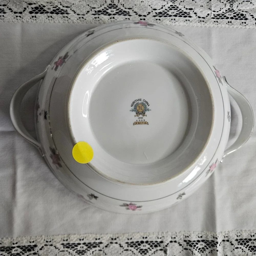 Noritake China Anita Pattern 5309 Serving Bowl with Lid 9